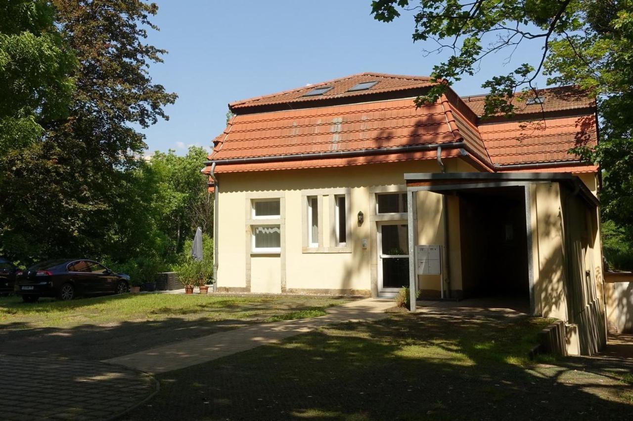 Campus Apartment Ernst Dresda Esterno foto